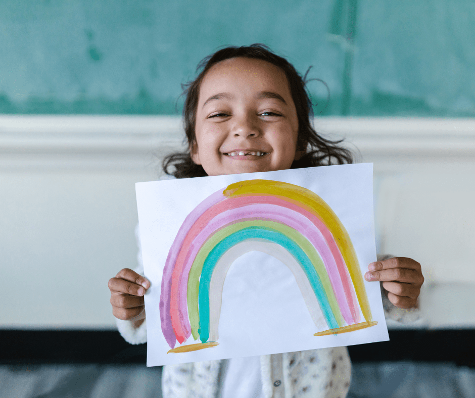 Traços que contam histórias: o desenvolvimento infantil através do&nbsp;desenho